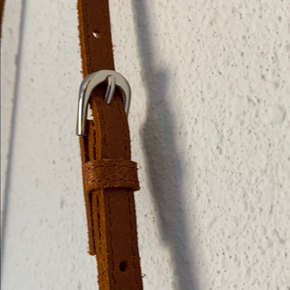 Most Wanted USA The Classic Carryall Leather Cross - Picture 6 of 17